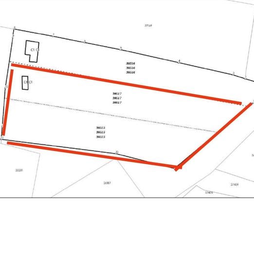 Teren de 4850 mp, în Băltenii de Sus
