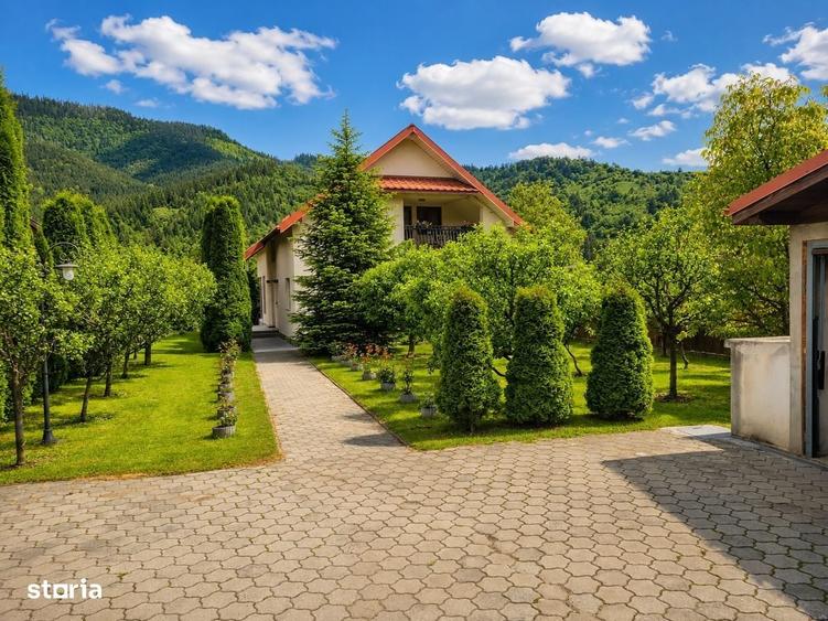 Casă cu 4 camere cu Teren 2600 Mp în Grințieș