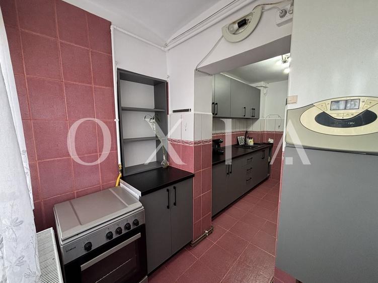 Apartament cu 2 camere semidecomandat, mobilat în Lipovei