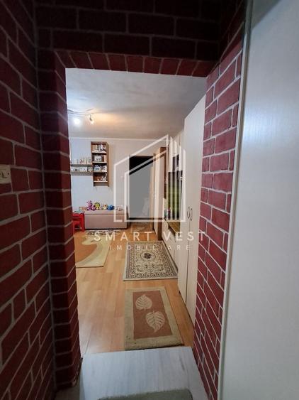 Apartament cu 2 camere semidecomandat, mobilat în Micro 16