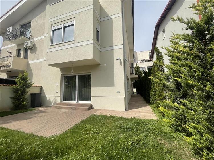 Duplex cu 6 camere cu Garaj în Herăstrău
