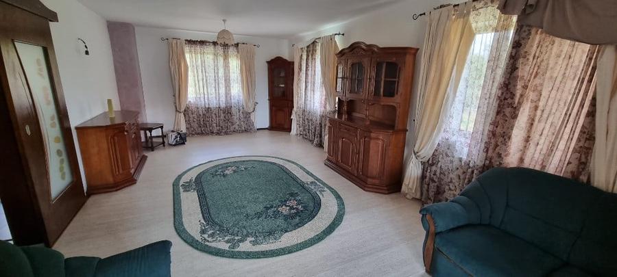 Casă cu 5 camere cu Teren 2040 Mp în Central