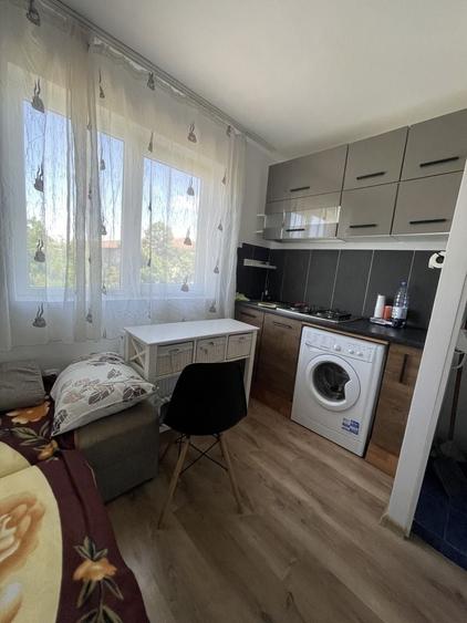 Garsonieră în Sânmartin
