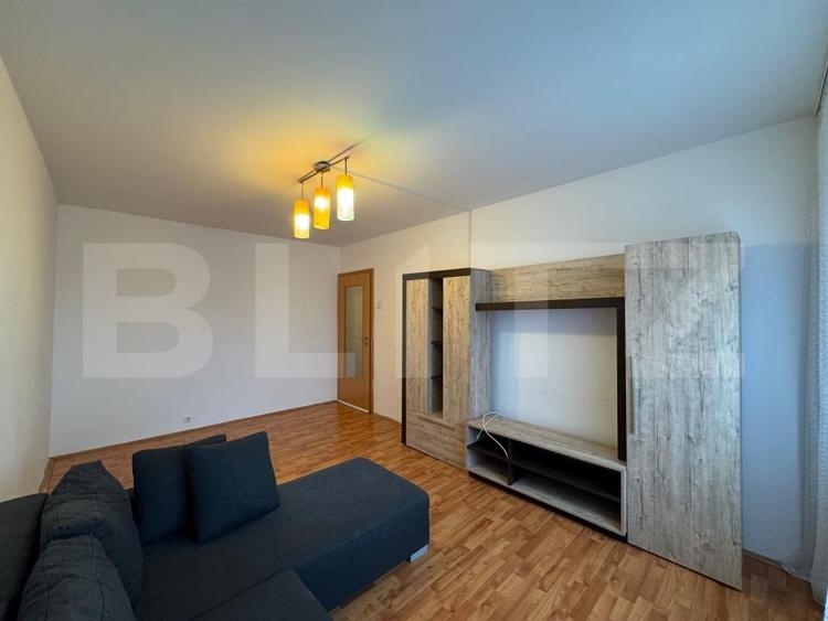 Apartament 3 camere decomandat, Cartier Sărari, zona Henri Coandă - 3