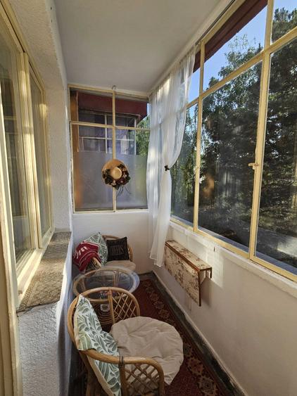 Apartament cu 2 camere semidecomandat în Centrul Civic