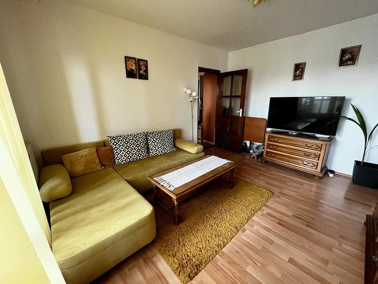 Apartament cu 2 camere semidecomandat în Central