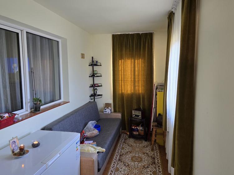 Casă cu 2 camere în Valea Ciorii