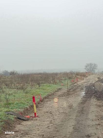 Teren de 500 mp, în Nanov