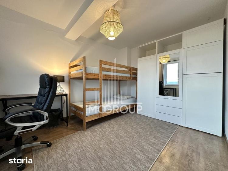 Apartament cu 3 camere decomandat în Florești