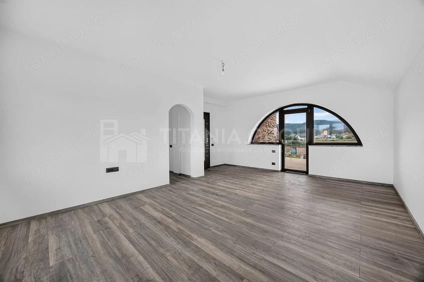 Vila cu arhitectura deosebita, teren 636mp, Cristian, Brasov - 13