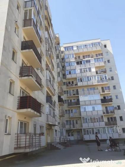 Apartament cu 2 camere decomandat în Găvana