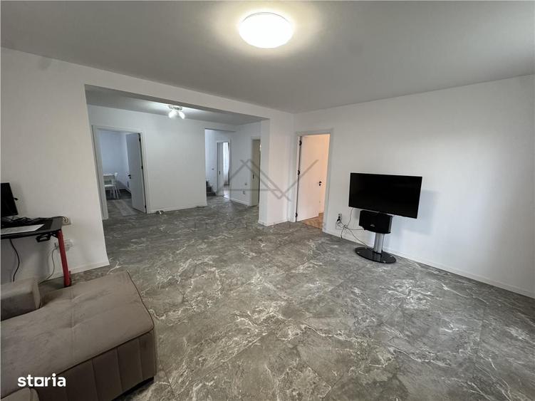 Casă cu 4 camere cu Teren 315 Mp în Prelungirea Ghencea