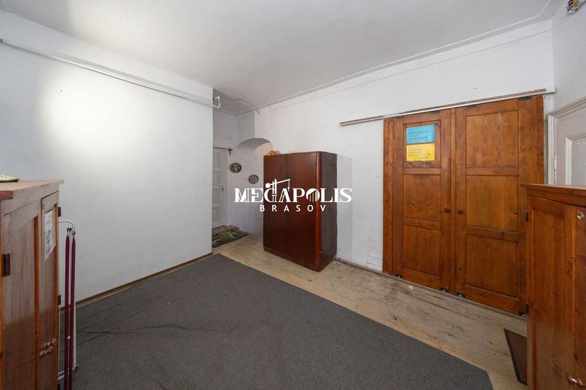 Apartament cu 2 camere semidecomandat în Centrul Istoric