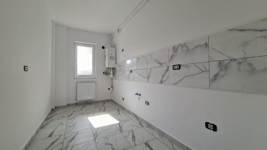2 cam Decomandat | Centrala termica proprie | Metrou Teclu - 4