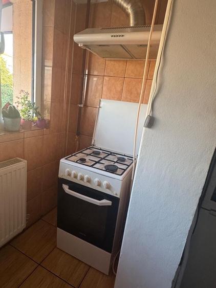 Apartament cu 2 camere decomandat în 23 August