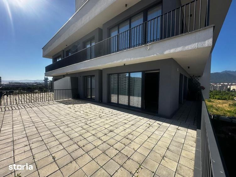 Apartament cu 2 camere în Tractorul