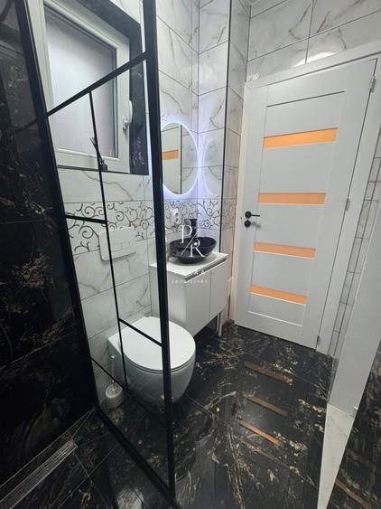 Casă cu 4 camere cu Canalizare în Florești