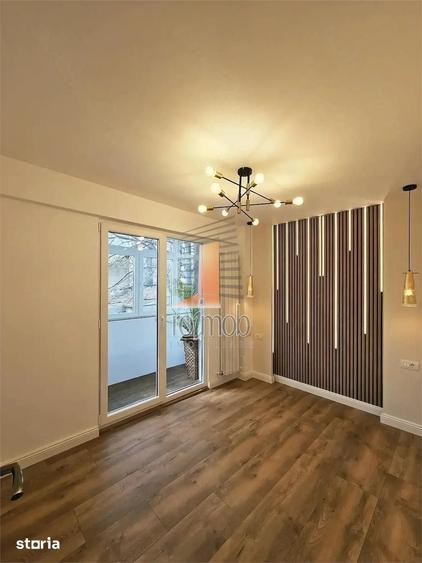 Piata Victoriei, apartament 2 camere renovat, etajul 110 - 2