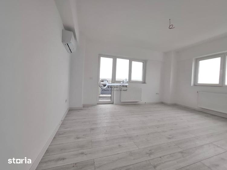 Garsonieră decomandată în Galata