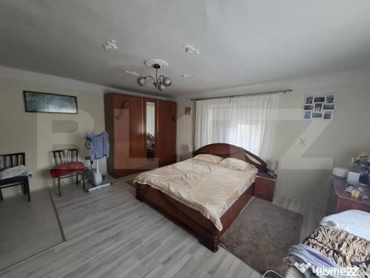 Casă cu 2 camere cu Teren 2880 Mp în Gelu