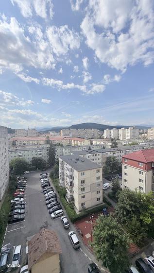 Apartament cu 3 camere în Ostroveni