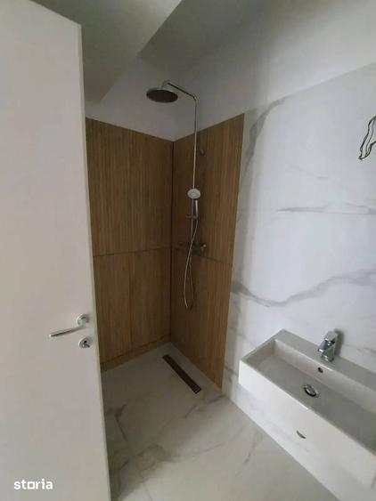 Apartament cu 3 camere decomandat în 13 Septembrie