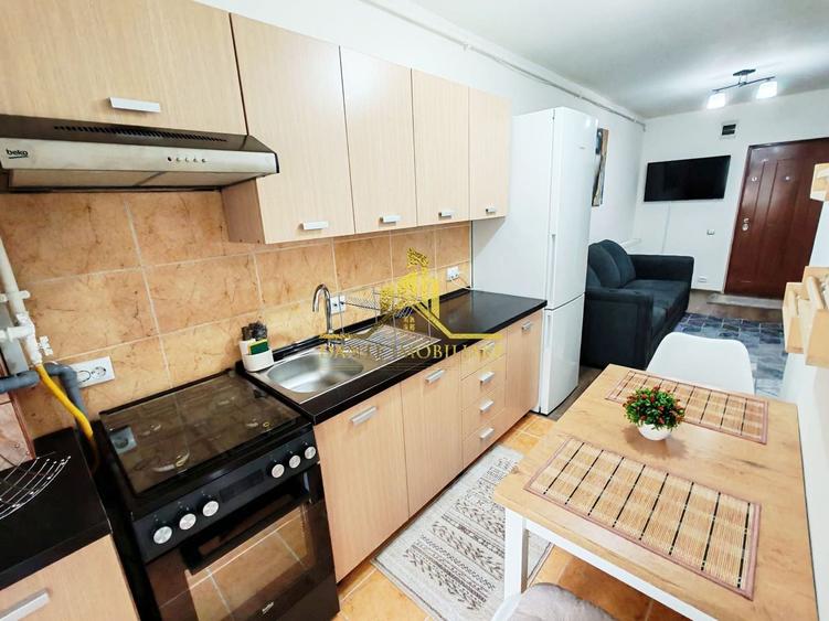 Apartament cu 2 camere semidecomandat, mobilat în Iris