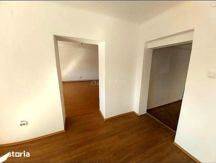 Spațiu comercial, de 70 mp, în Central