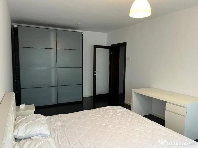 Apartament cu 4 camere decomandat în Spitalul Județean