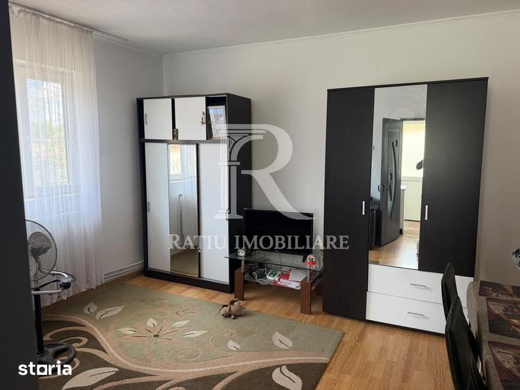 Casă cu 2 camere cu Teren 1033 Mp în Sânmartin