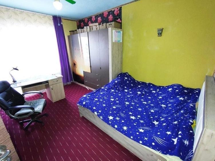 Apartament cu 3 camere semidecomandat, mobilat în Zorilor