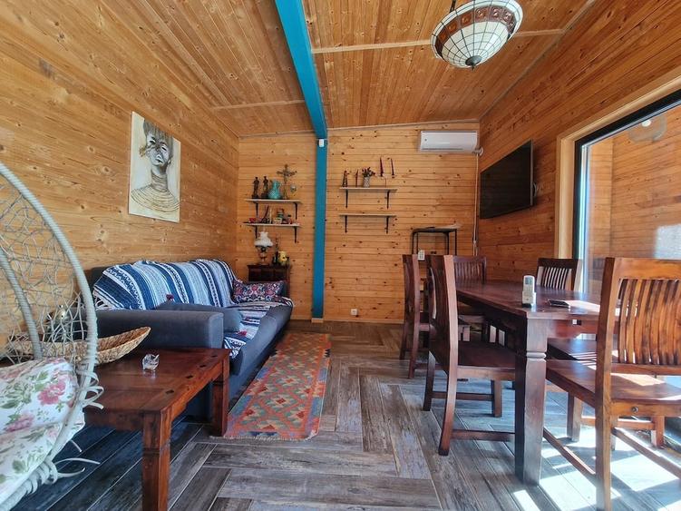 Casă cu 3 camere cu Teren 1000 Mp în Pecineaga
