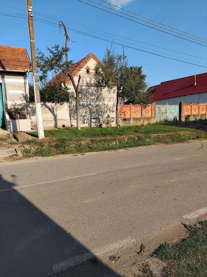 Casă cu 4 camere în Cladova