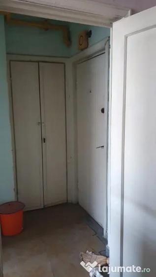 Apartament cu 2 camere semidecomandat în Ultracentral