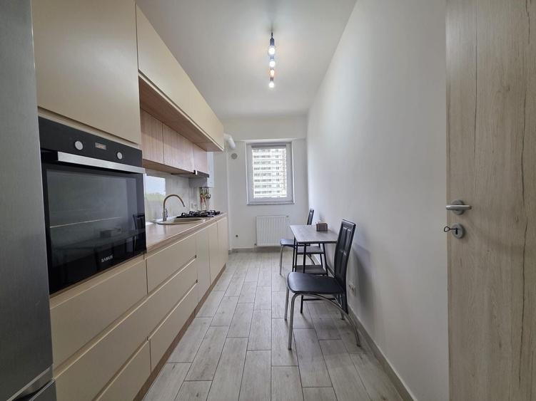 Apartament cu 2 camere decomandat în Lacul Morii