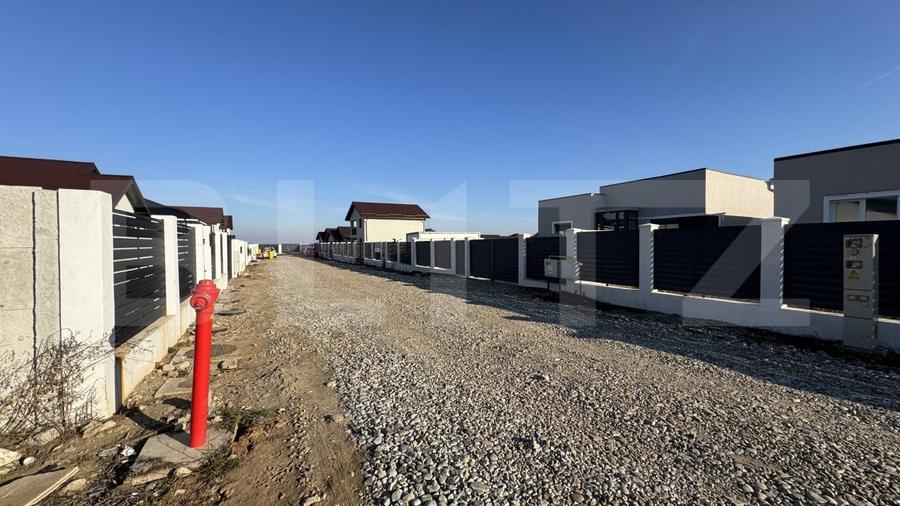 Teren Construcții intravilan de 465 mp, în Exterior Est