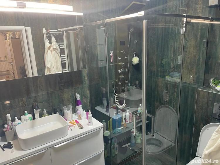Apartament cu 3 camere decomandat în Elvila