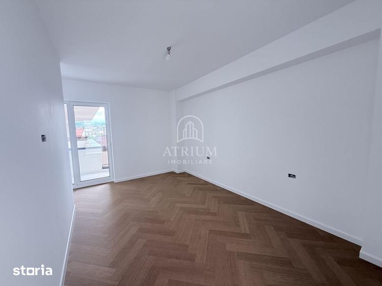 Apartament cu 4 camere în Central