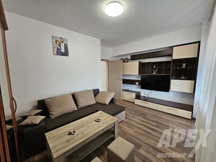 Apartament cu 3 camere decomandat, mobilat în Bragadiru
