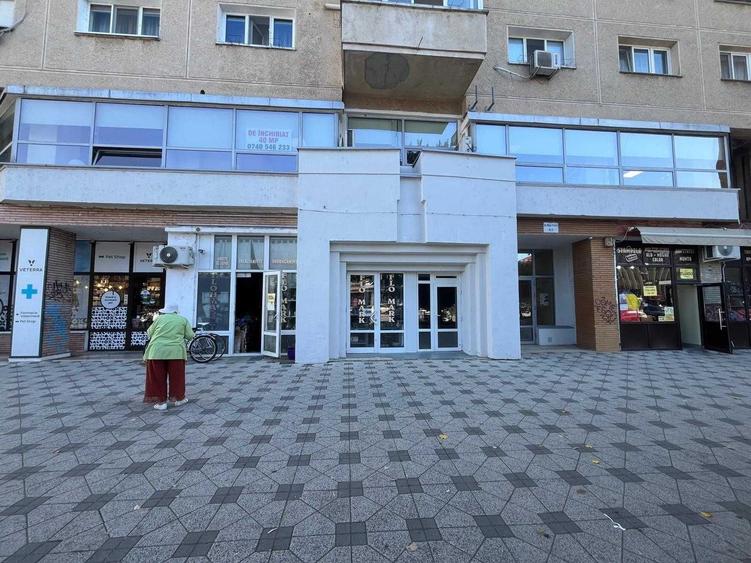 Spațiu comercial, de 40 mp, în Exterior Vest