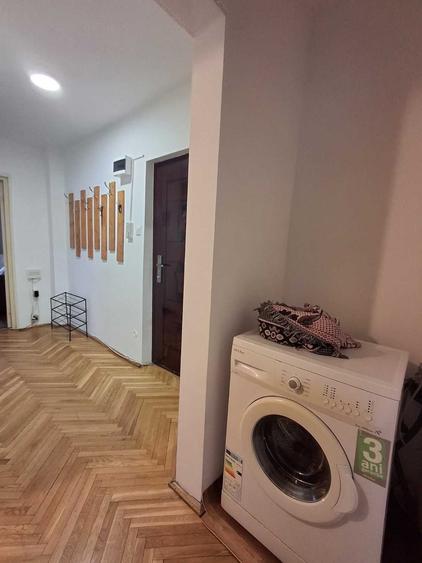 Apartament cu 2 camere decomandat în Ștrand