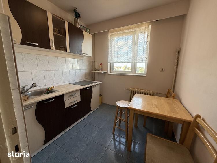 Apartament cu 2 camere decomandat în Complex Studențesc