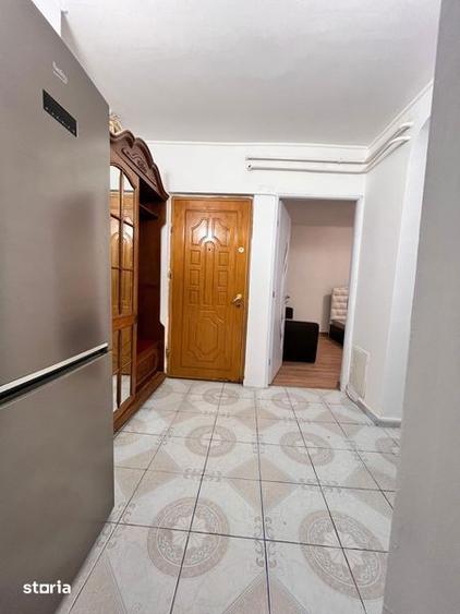 Apartament cu 2 camere decomandat în Nicolina
