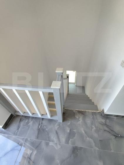 Casă individuală cu 4 camere cu Canalizare în Valea Lupului
