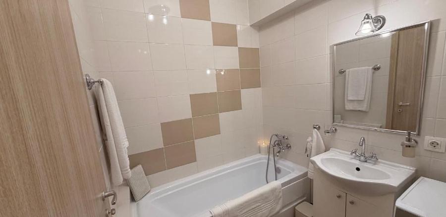 Apartament cu 2 camere decomandat, mobilat în Nicolae Grigorescu