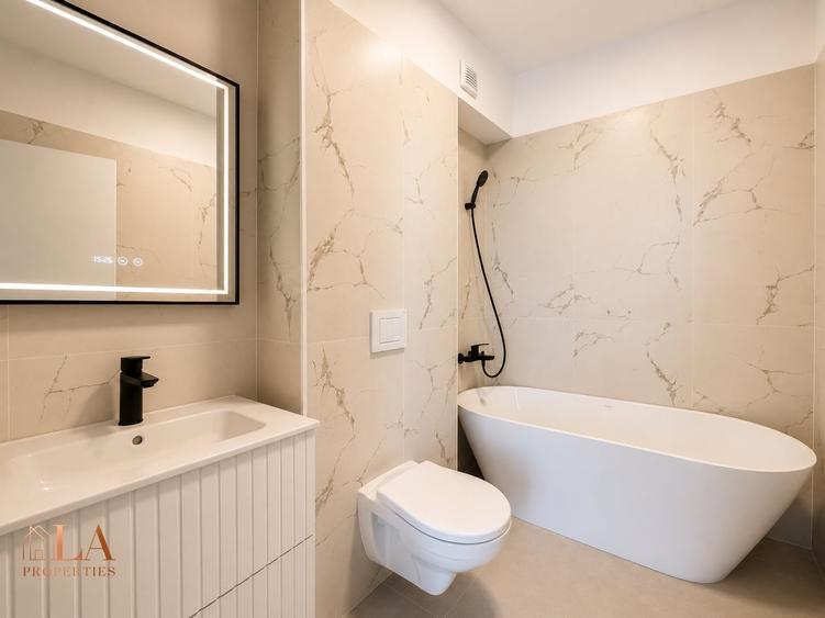 Penthouse cu 3 camere decomandat în Bragadiru