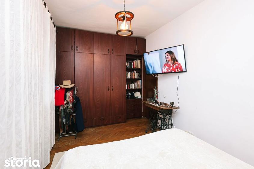 Apartament cu 3 camere ?i balcon in Piata Romana-Comision 0%! - 10