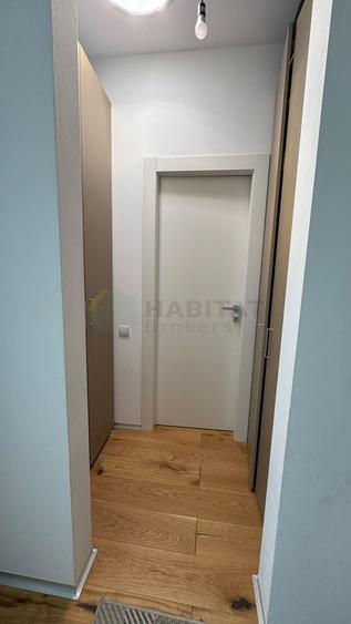 Casă individuală cu 4 camere cu Canalizare în Tunari