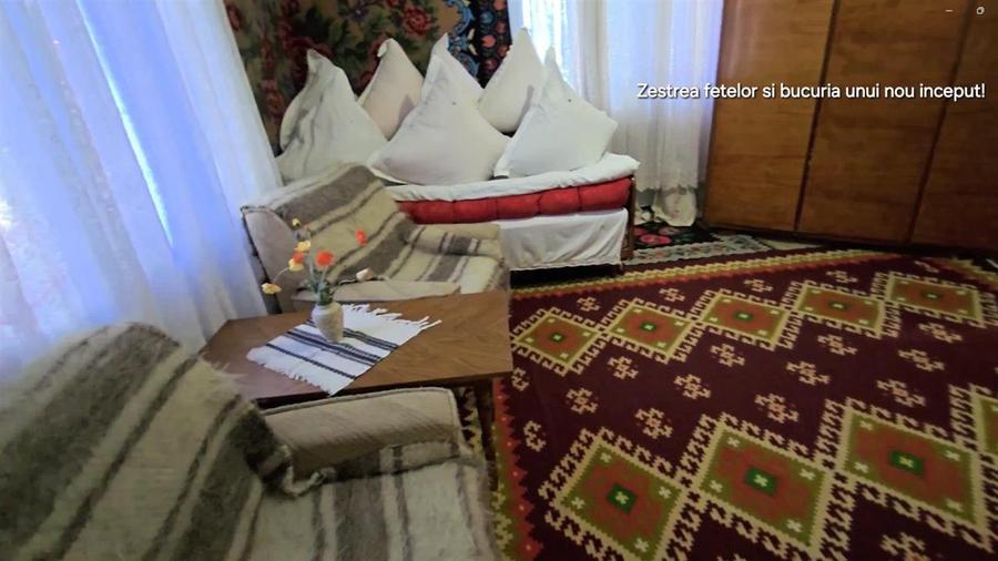 Casă individuală cu 6 camere cu Teren 12500 Mp în Sasca Mică