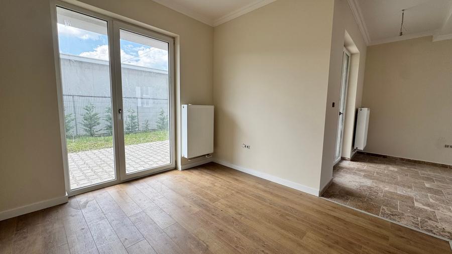 Duplex cu 4 camere cu Canalizare în Giroc